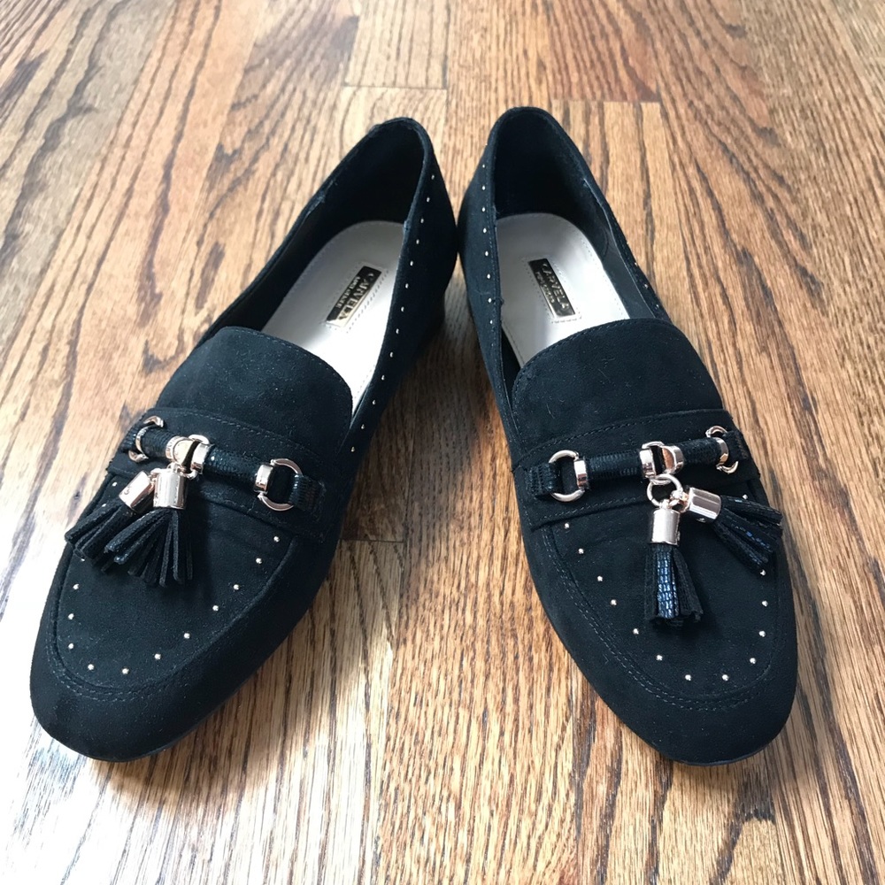 Never worn Kurt Geiger loafer